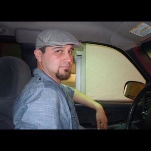 Meet your Posher, Daniel